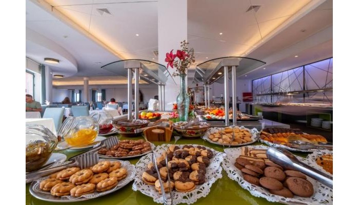 Mediterranean Beach Resort poza 14