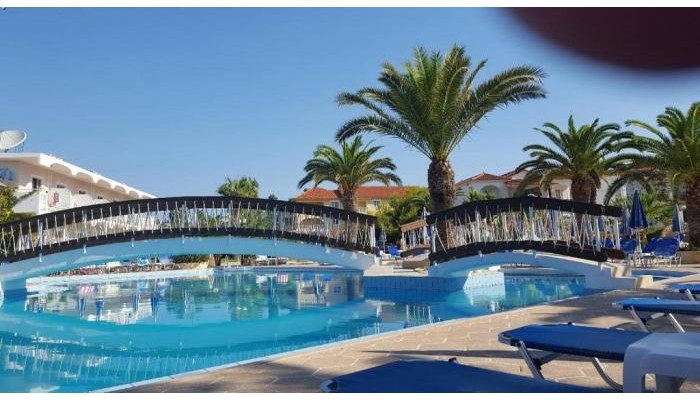 Merlis Studios poza 6