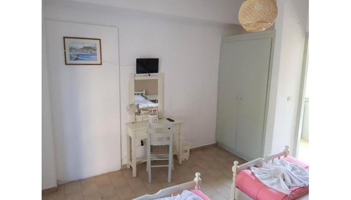 Merlis Studios poza 3