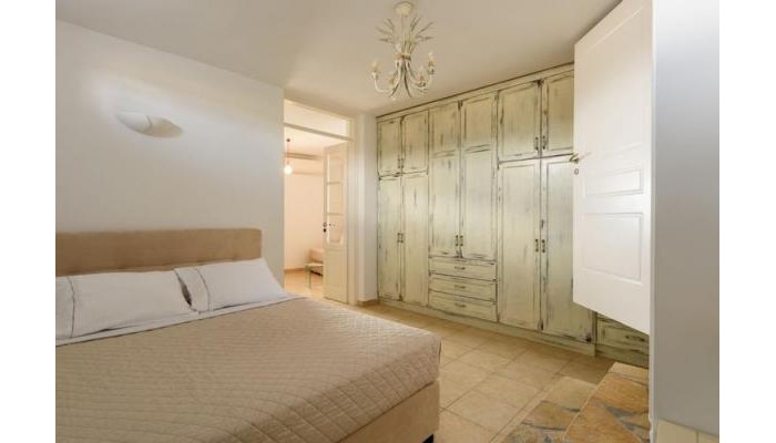 Hotel Red Cliffside Villa poza 4