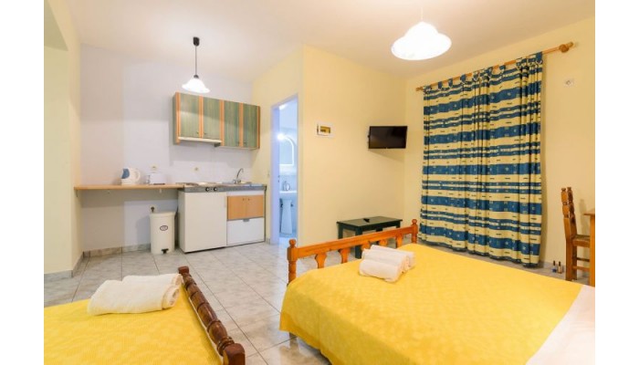 Regina Apartments poza 5