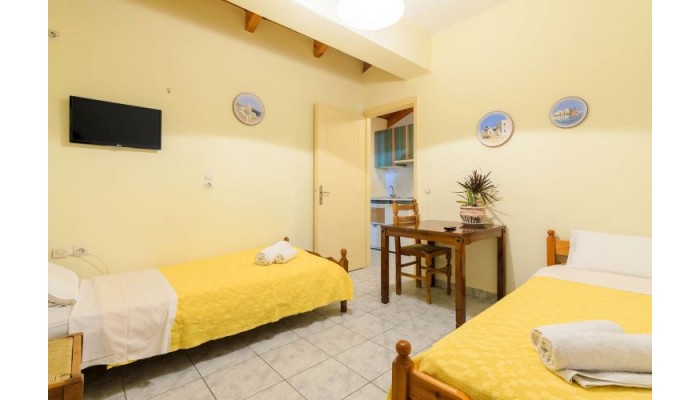 Regina Apartments poza 9