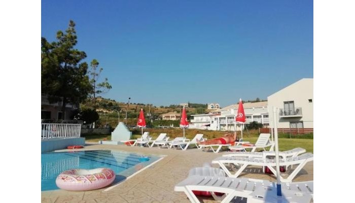 Timotheos Studios poza 7