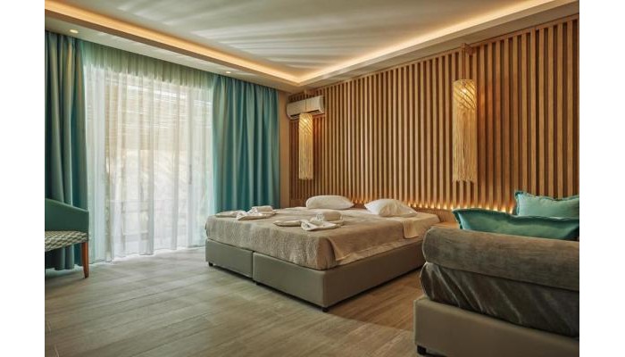 Iniohos Zante Hotel & Suites poza 4