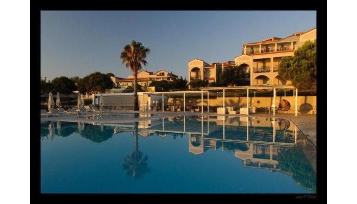 The Bay Hotel And Suites poza 0