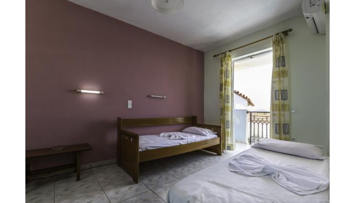 Vossos Hotel Apartments poza 2