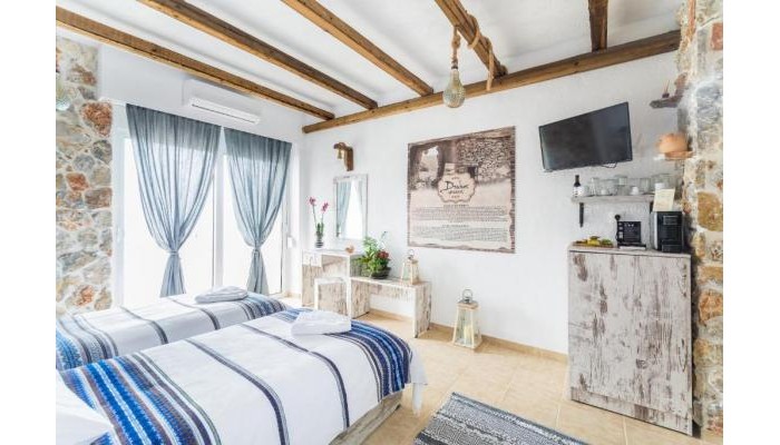 Hotel Limeri Traditional Guest House poza 2