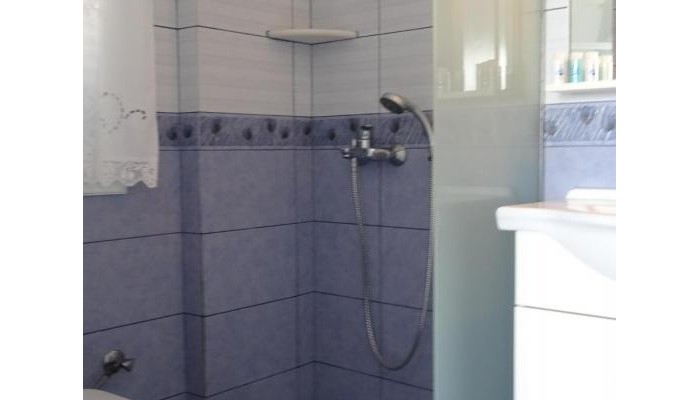 Pensiunea Nama Beach House poza 3