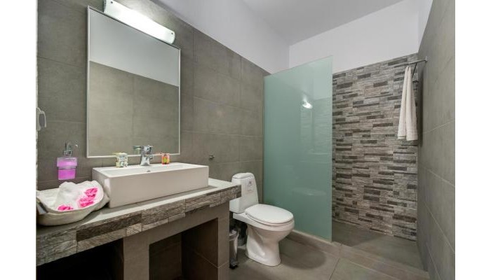 Scorpios Beach Hotel poza 5