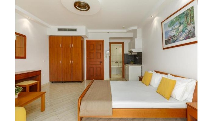 Agyra Seaview Hotel By Panel Hospitality poza 5