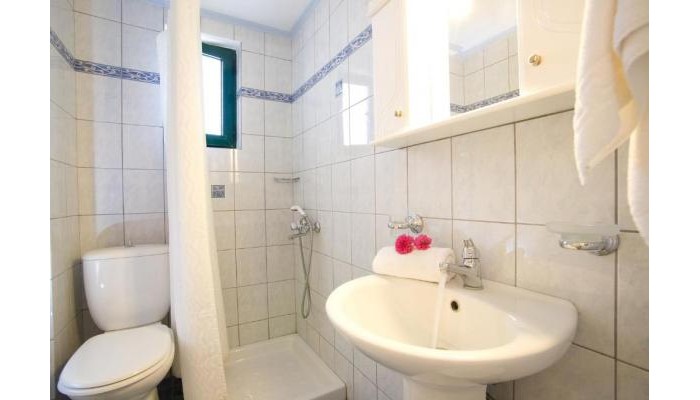 Aristea Apartments poza 12