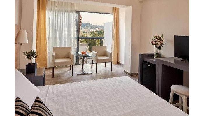 All Senses Ocean Blue Sea Side Resort poza 9