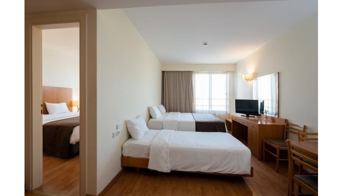 Angela Hotel Suites poza 7