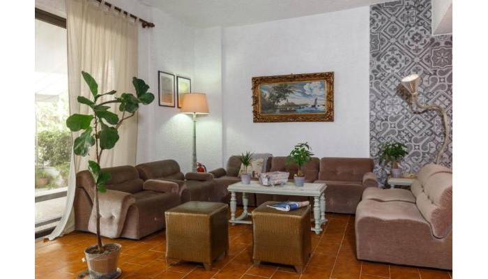 Emmanuel Apartments poza 8