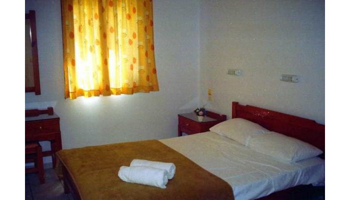 Matheos Apartments poza 3