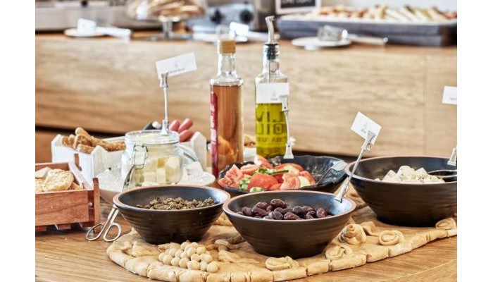 18 Grapes Hotel poza 11