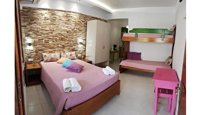 Studios And Apartments Efrosini poza 12