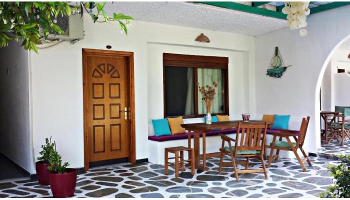 Studios And Apartments Efrosini poza 14