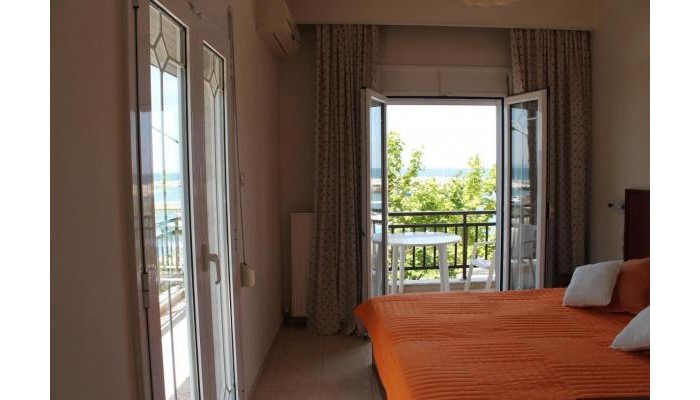 Hotel Xaris poza 4