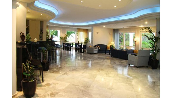 Mantenia Hotel poza 5