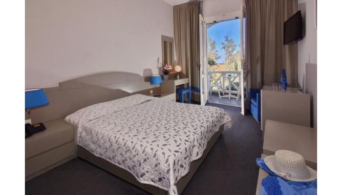 Mantenia Hotel poza 4