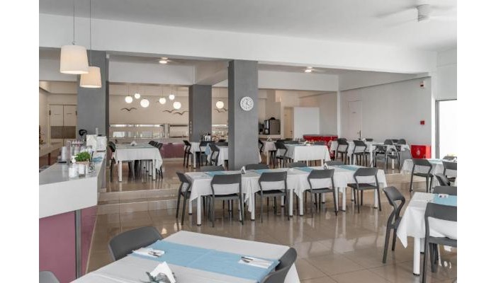 Sunrise Village poza 13