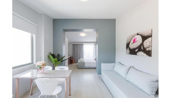 Sunrise Village poza 10