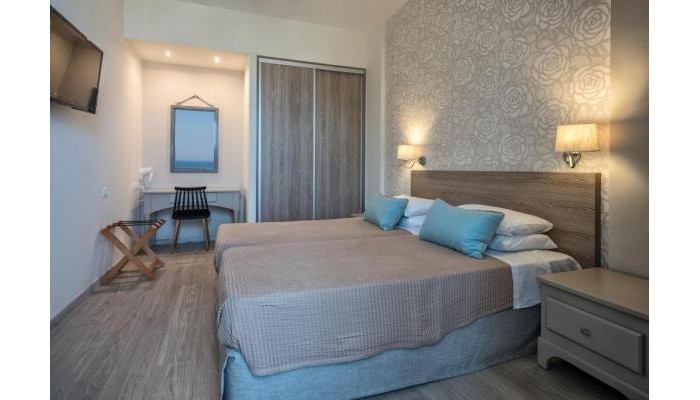 Hotel Lefkoniko Beach & Icarus Suite Apts poza 9