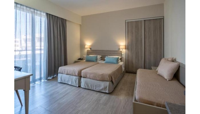 Hotel Lefkoniko Beach & Icarus Suite Apts poza 4