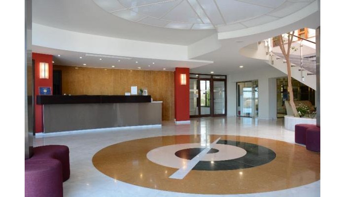 Hotel Macaris Suites And Spa poza 8