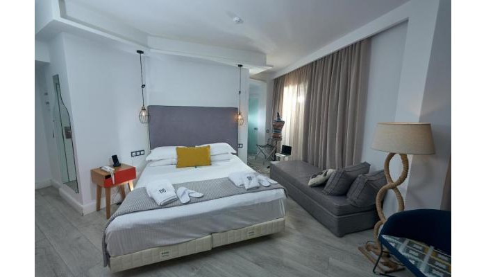 Blue Bottle Hotel poza 2