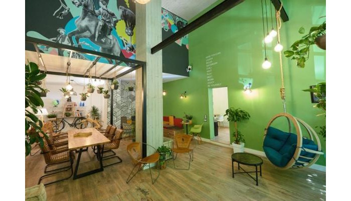 Blue Bottle Hotel poza 9