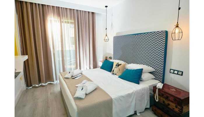 Blue Bottle Hotel poza 1