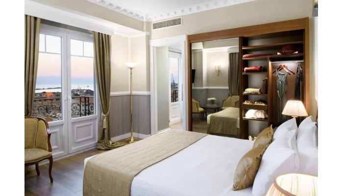 Hotel Mediterranean Palace poza 3