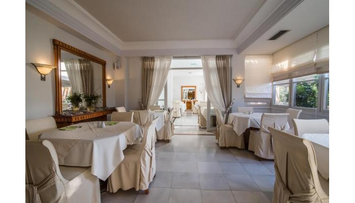 Antinea Suites And Spa Hotel poza 13