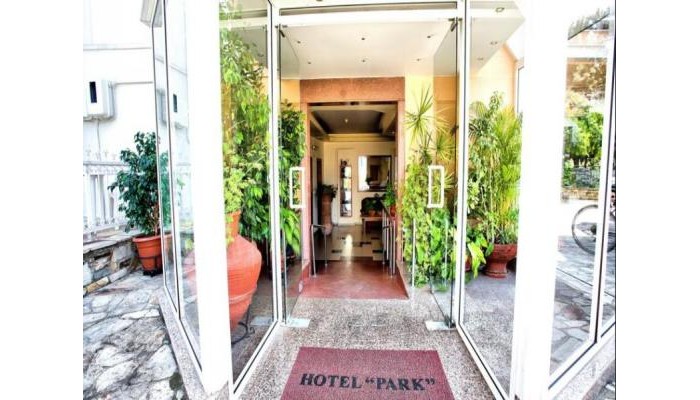 Park Hotel poza 8