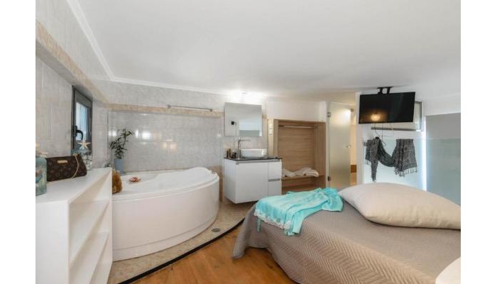 Alonaki Apartments poza 5