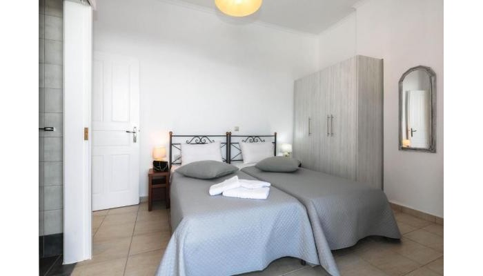 Alonaki Apartments poza 3
